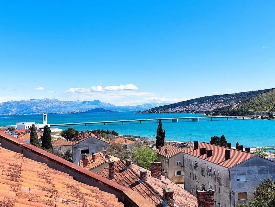 Bird View Apartment Carlissima Trogir Buitenkant foto