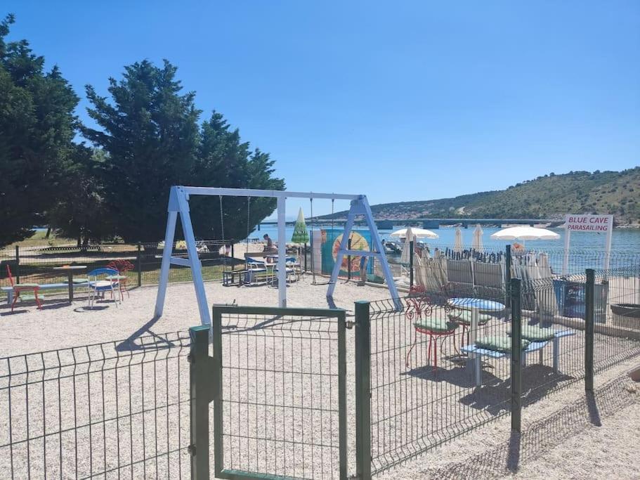 Bird View Apartment Carlissima Trogir Buitenkant foto