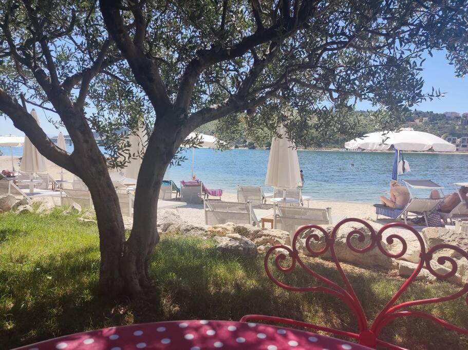 Bird View Apartment Carlissima Trogir Buitenkant foto